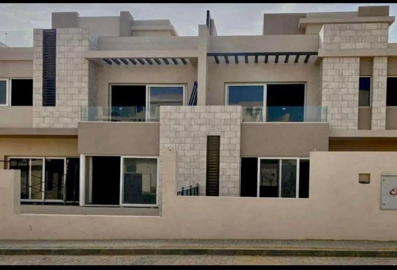 تاون هاوس 4 غرف 208 م² للبيع في Tawny Hyde Park