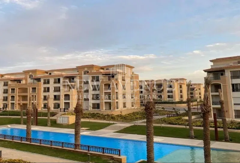 4-bedroom apartment 220 m² for sale in Stone Residence