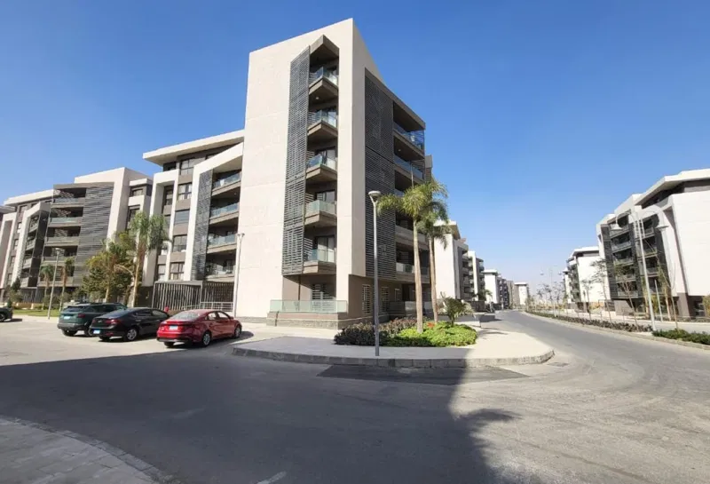 3-bedroom apartment 178 m² for sale in Madinaty
