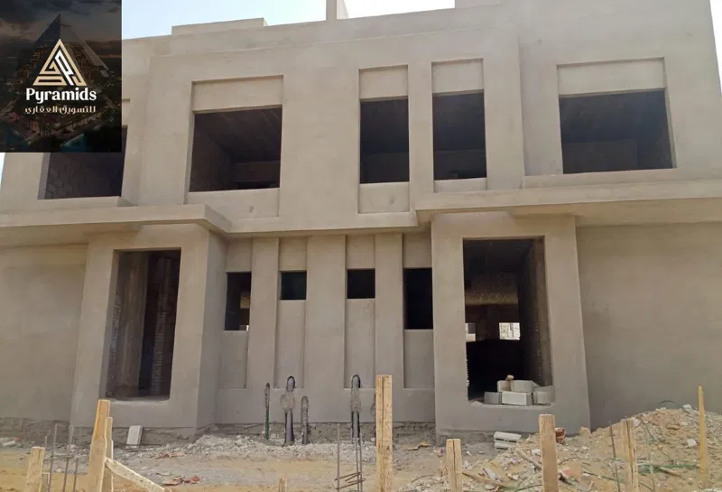 توين هاوس 4 غرف 316 م² للبيع في Lake West 3