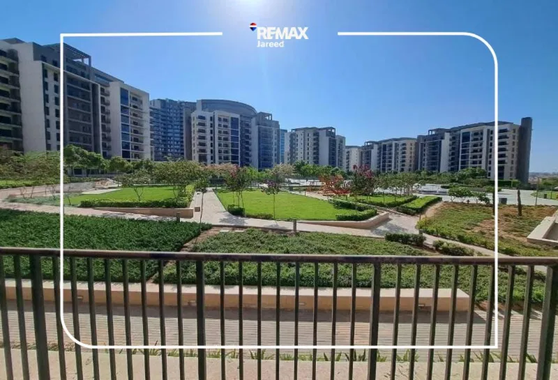 شقة غرفتين 144 م² للبيع في Park Side Residence