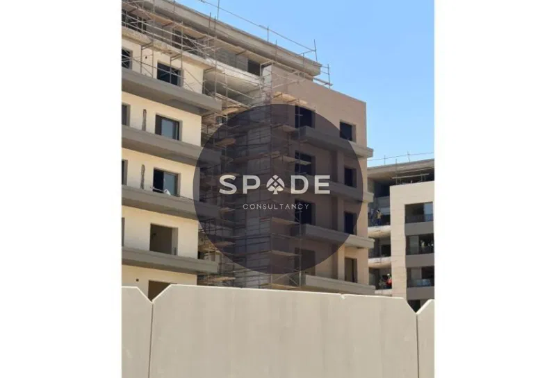 شقة 3 غرف 165 م² للبيع في Swan Lake Residence