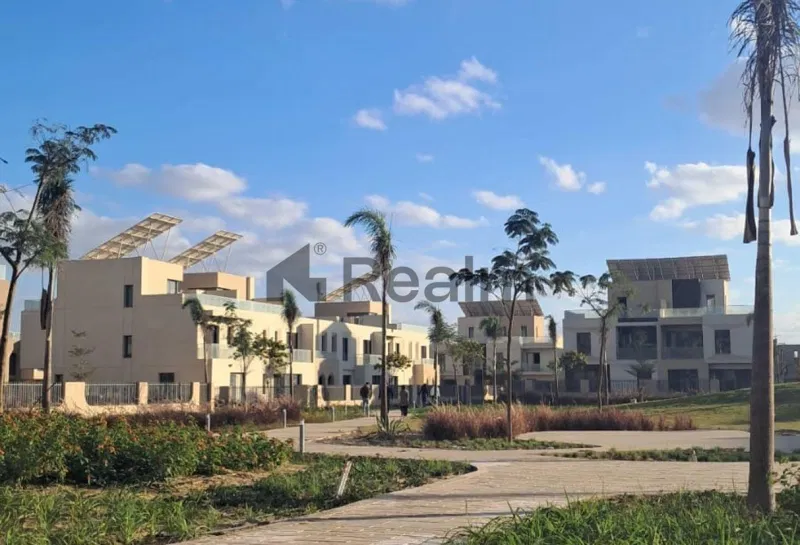 2-bedroom apartment 120 m² for sale in Beverly Hills