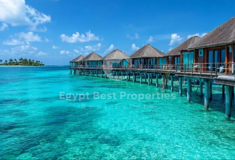 3-bedroom chalet 140 m² for sale in Bay West