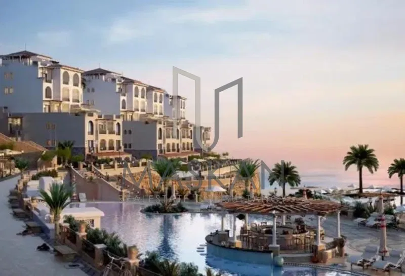 3-bedroom chalet 136 m² for sale in South Med