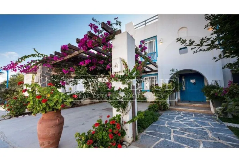 3-bedroom chalet 125 m² for sale in Mountain View