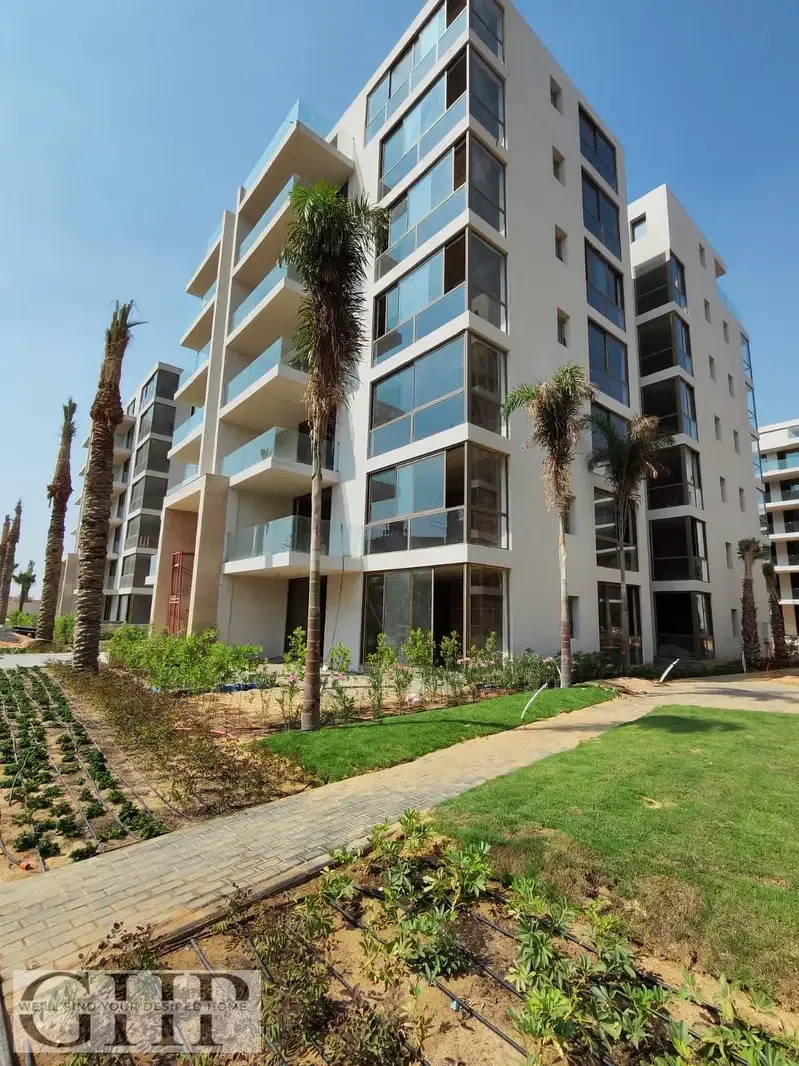 UNDER MARKET PRICE Penthouse in Lake View Residence 2 New Cairo