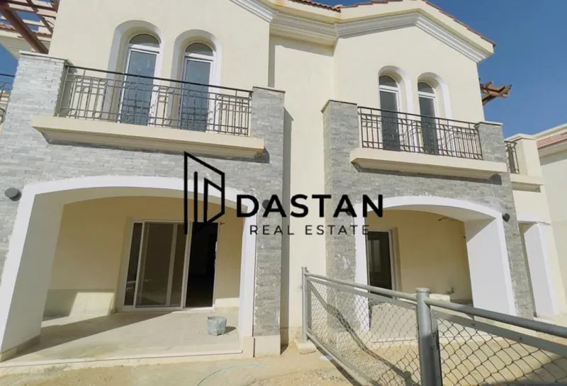 4-bedroom townhouse 230 m² for sale in Al Maqsad