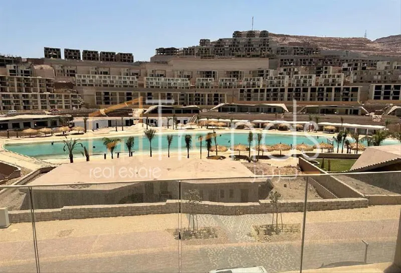 توين هاوس 3 غرف 175 م² للبيع في المونت الجلالة، المونت جلالة