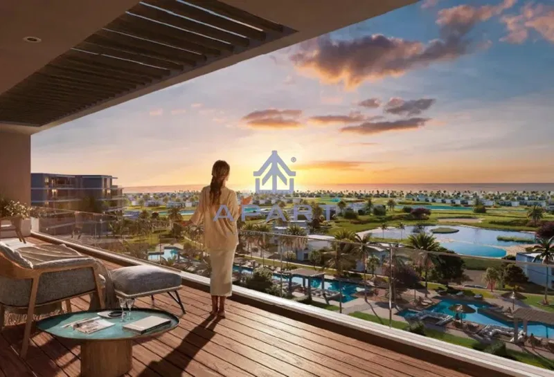 3-bedroom penthouse 139 m² for sale in Hacienda Waters