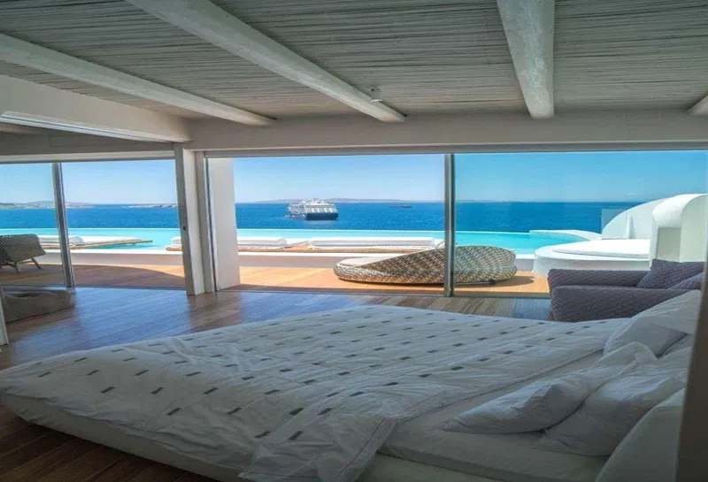 3-bedroom chalet 181 m² for sale in Mar Bay