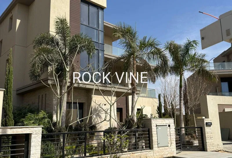 4-bedroom twin house 290 m² for sale in The Estates , The Estates