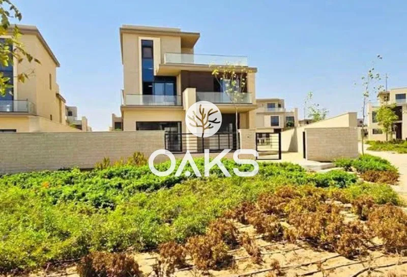 5-bedroom villa 338 m² for sale in The Estates , The Estates