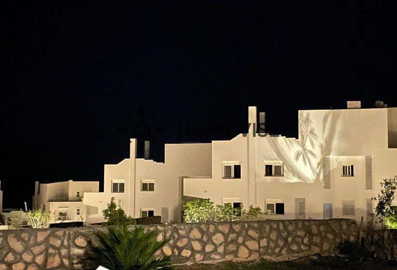 توين هاوس 4 غرف 227 م² للبيع في جيفيرا، Jefaira Quayside