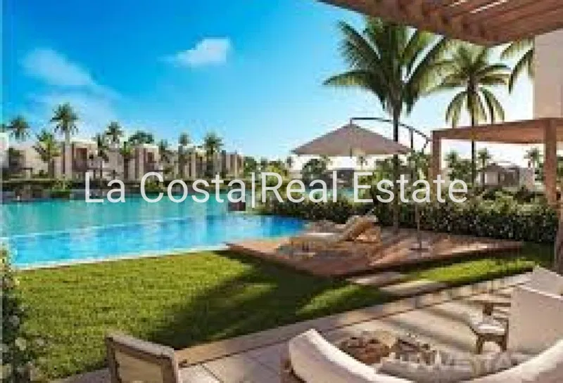 3-bedroom chalet 141 m² for sale in Hacienda Waters