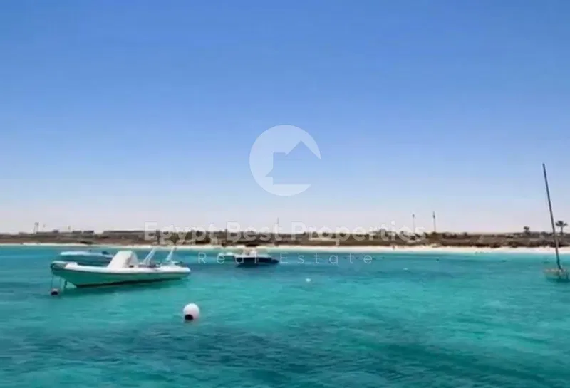 شاليه غرفتين 90 م² للبيع في Azha North