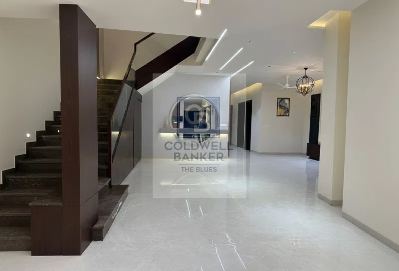 دوبلكس 4 غرف 290 م² للبيع في فيليت، Villette
