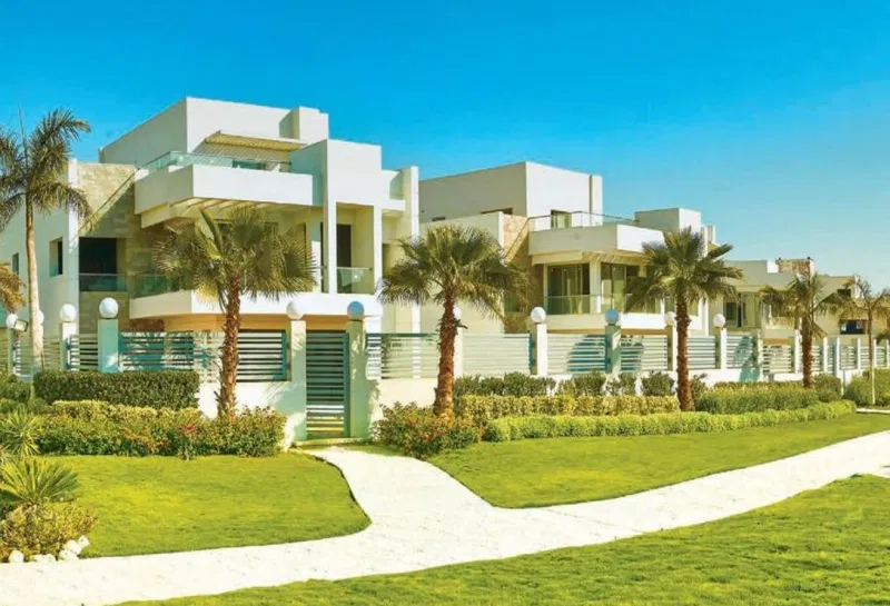 4-bedroom villa 391 m² for sale in Cleopatra Square