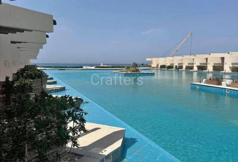 2-bedroom chalet 120 m² for sale in Direction White
