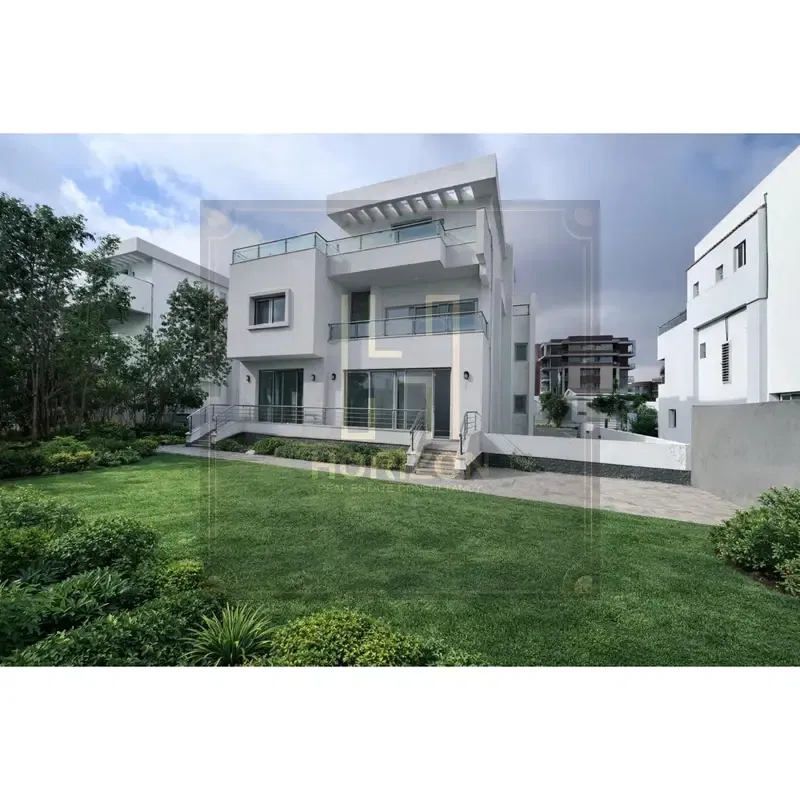Lowest price Villa 7rooms + Nanny sale Compound Koronfel Heights New Cairo