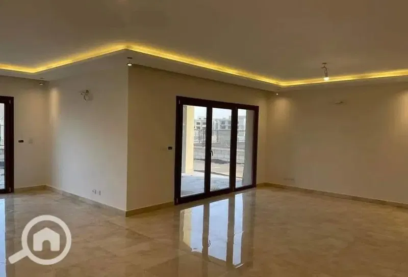 4-bedroom duplex 227 m² for sale in Pyramids Heights