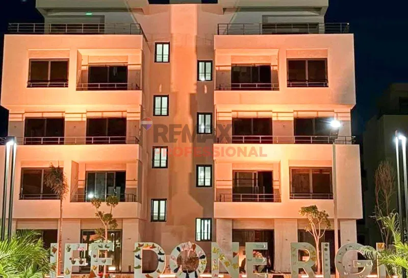 3-bedroom apartment 169 m² for sale in Palm Hills