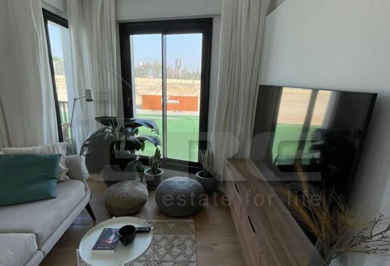 4-bedroom duplex 298 m² for sale in Taj City