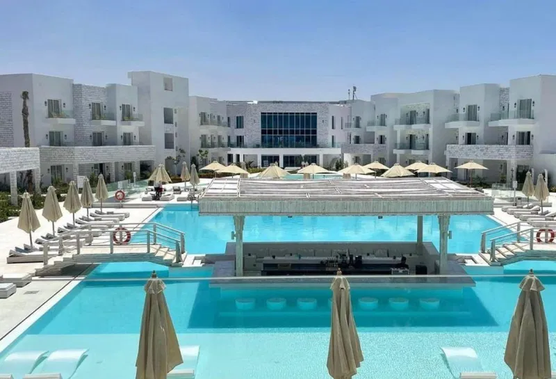 شاليه غرفتين 94 م² للبيع في Azha North