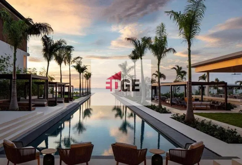 4-bedroom chalet 223 m² for sale in Silver Sands
