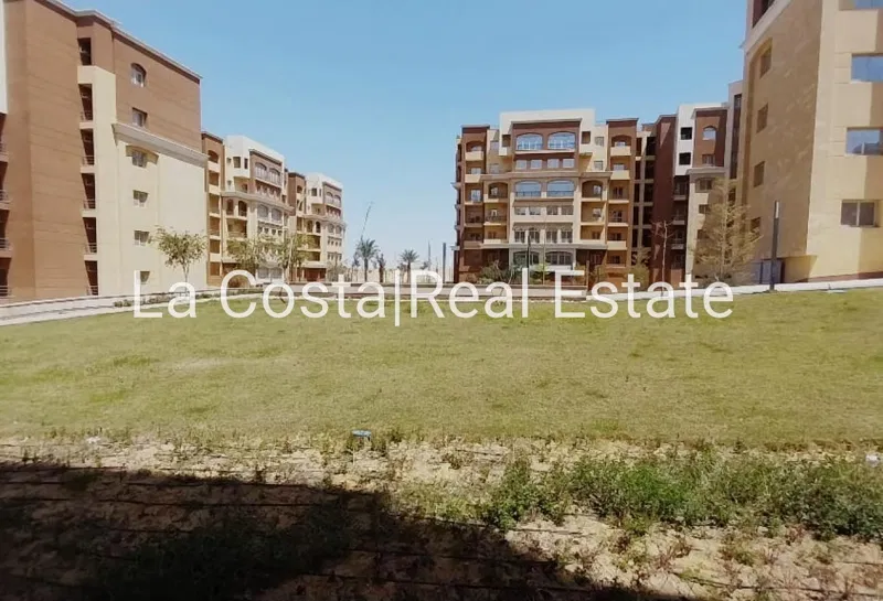 4-bedroom townhouse 378 m² for sale in Al Maqsad