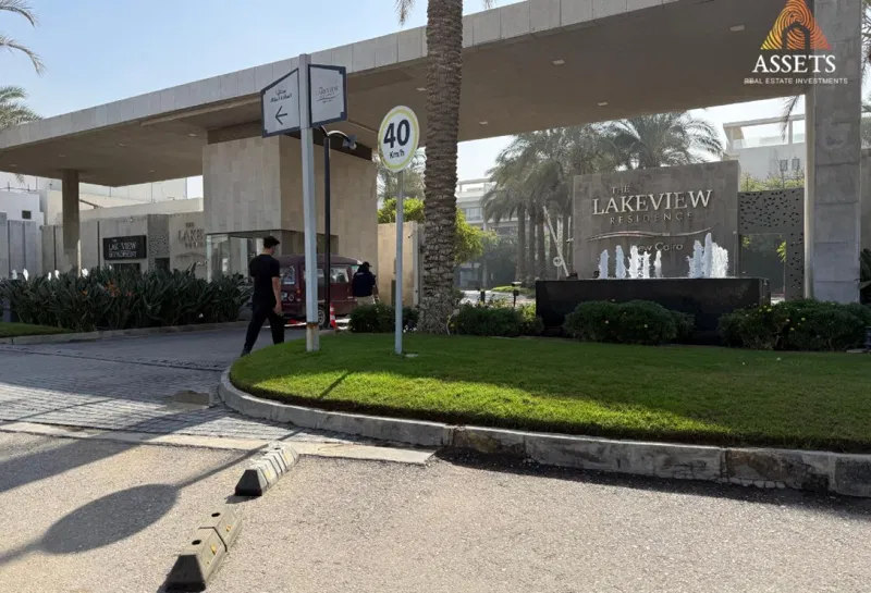 3-bedroom apartment 181 m² for sale in Lake View Residence