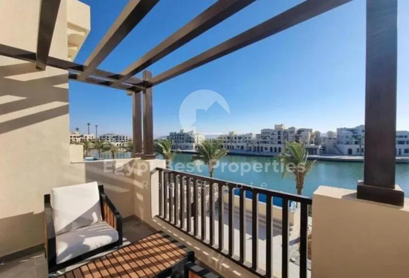 3-bedroom chalet 140 m² for sale in Blanca Gardens