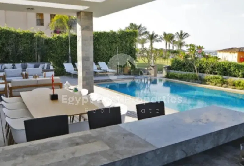 2-bedroom chalet 118 m² for sale in Almaza Bay