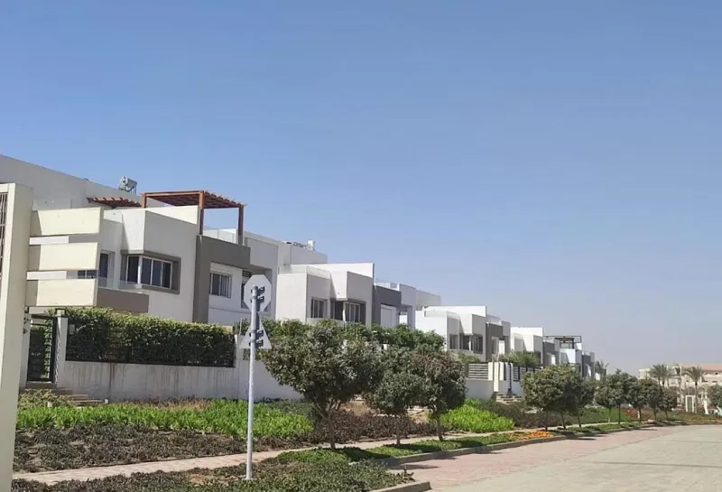 3-bedroom townhouse 208 m² for sale in Hyde Park, Gardenville