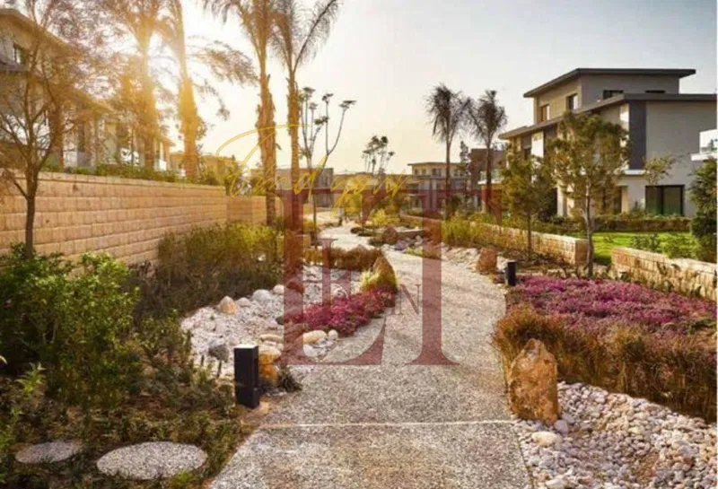 شقة 4 غرف 219 م² للبيع في Swan Lake Residence