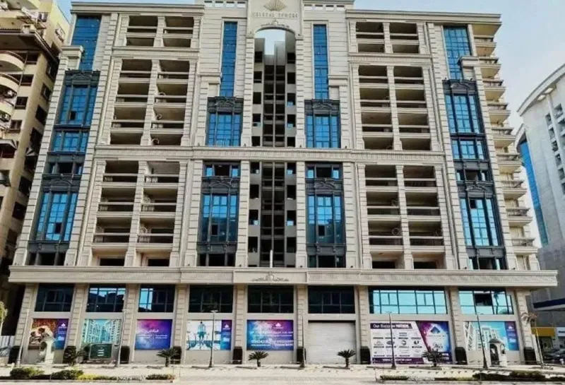 4-bedroom apartment 290 m² for sale in Smouha Square