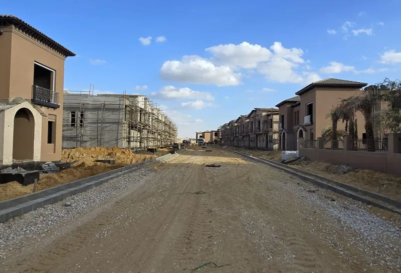 تاون هاوس 4 غرف 223 م² للبيع في فيلدج ويست، Village West
