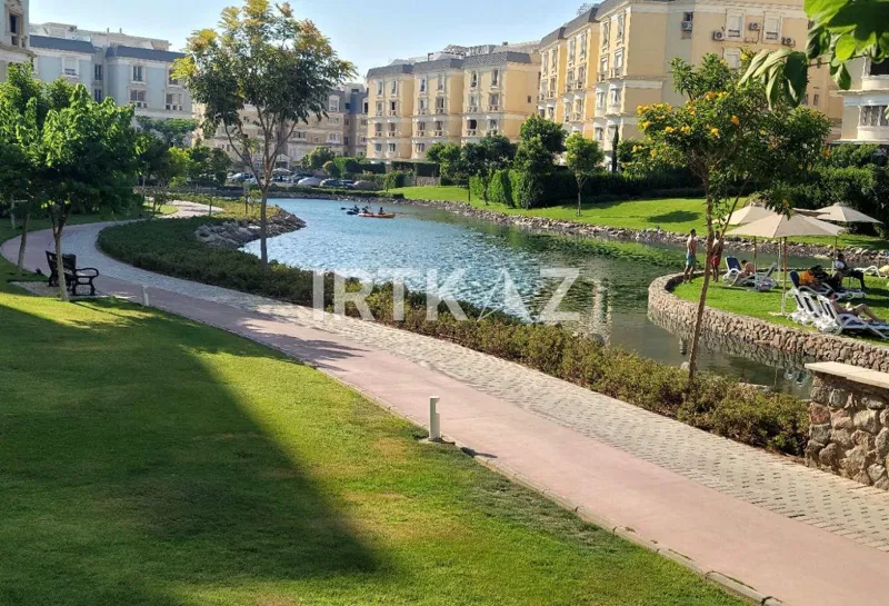 3-bedroom ivilla 222 m² for sale in Mountain View Hyde Park
