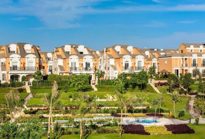 3-bedroom townhouse 270 m² for sale in Layan Residence