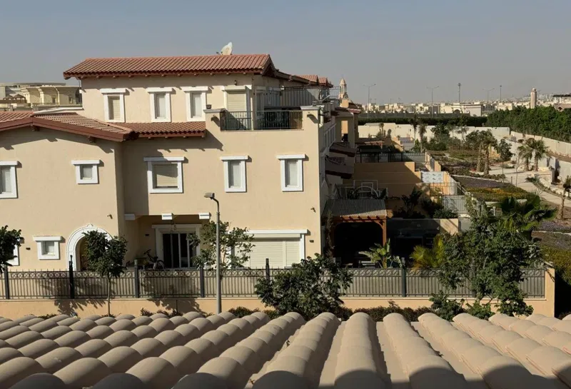 تاون هاوس 4 غرف 215 م² للبيع في هايد بارك، Hyde Park