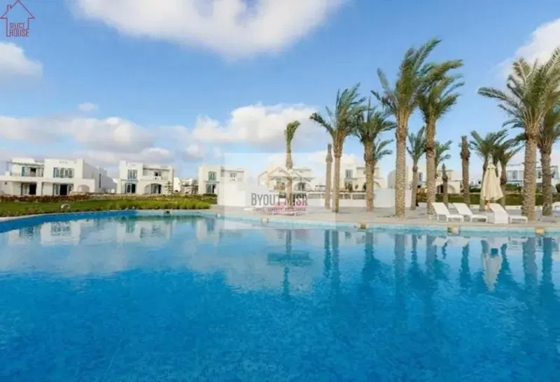 3-bedroom chalet 338 m² for sale in Hacienda Waters