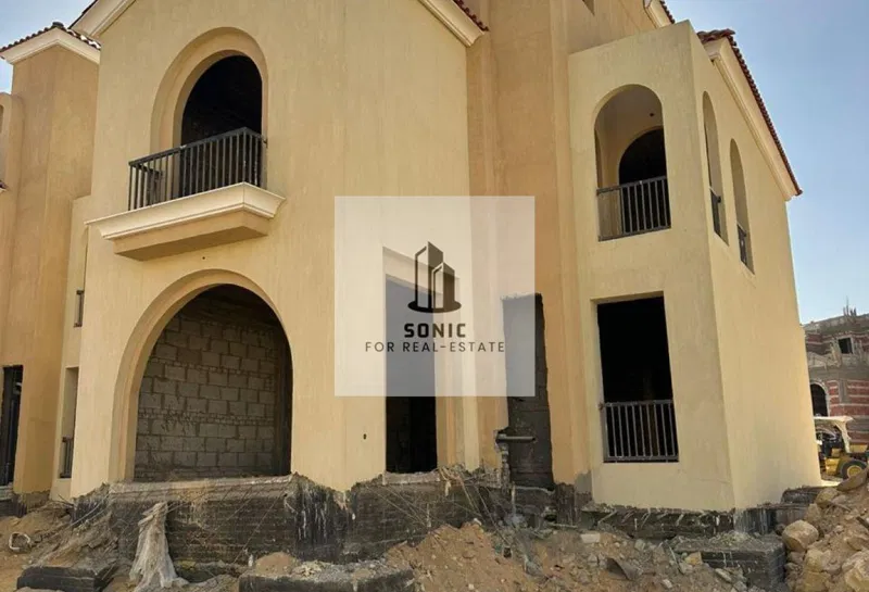 4-bedroom twin house 237 m² for sale in Sarai, Cavana Springs