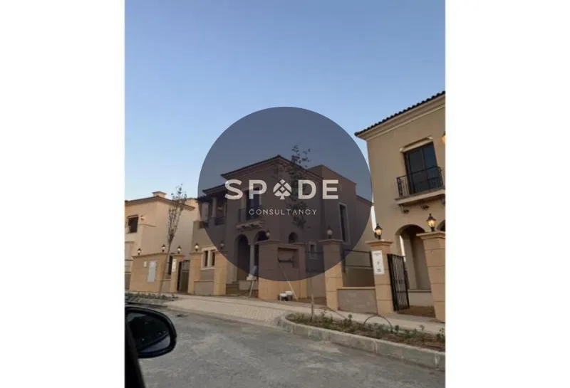 تاون هاوس 3 غرف 261 م² للبيع في سيتي جيت، City Gate