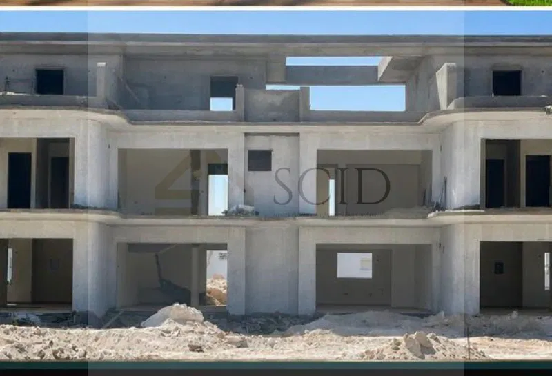 تاون هاوس 3 غرف 175 م² للبيع في مرسيليا بيتش 5