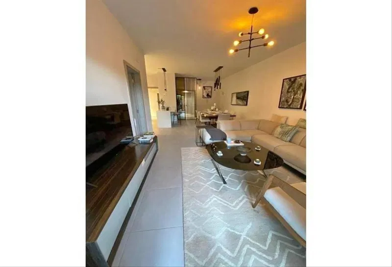 3-bedroom apartment 180 m² for sale in Al Burouj Compound