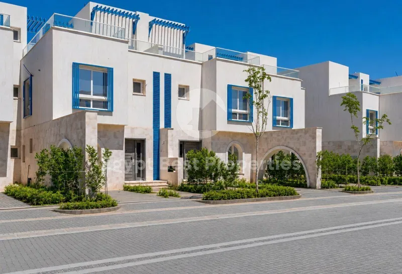 3-bedroom chalet 125 m² for sale in Naia Bay