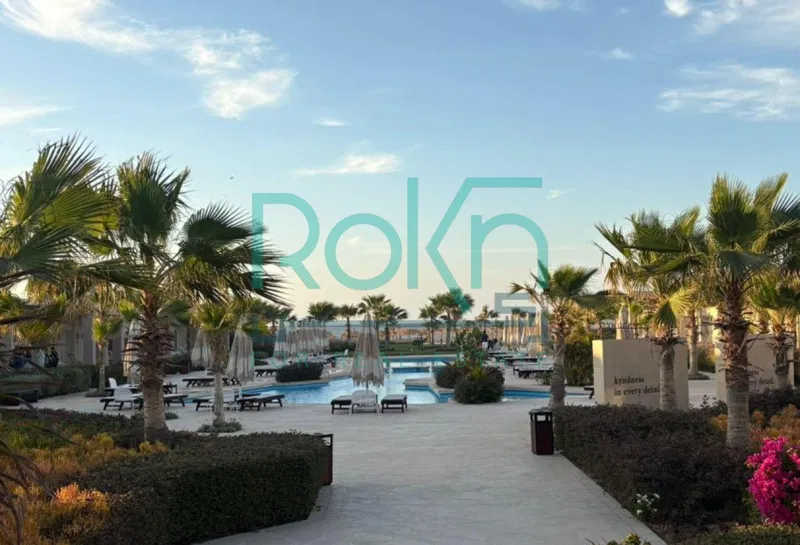 فيلا 4 غرف 220 م² للبيع في فيلدج ويست، Village West