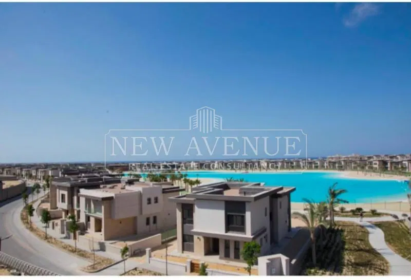 شاليه 3 غرف 210 م² للبيع في Swan Lake North Coast