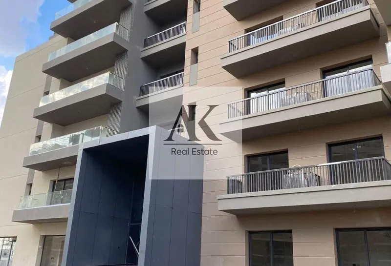3-bedroom apartment 240 m² for sale in Swan Lake Residence