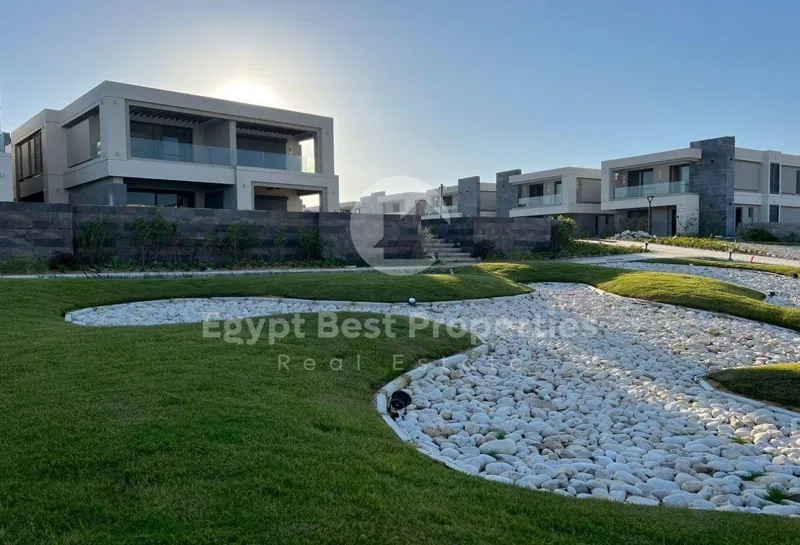 3-bedroom chalet 150 m² for sale in La Vista Ras El Hikma